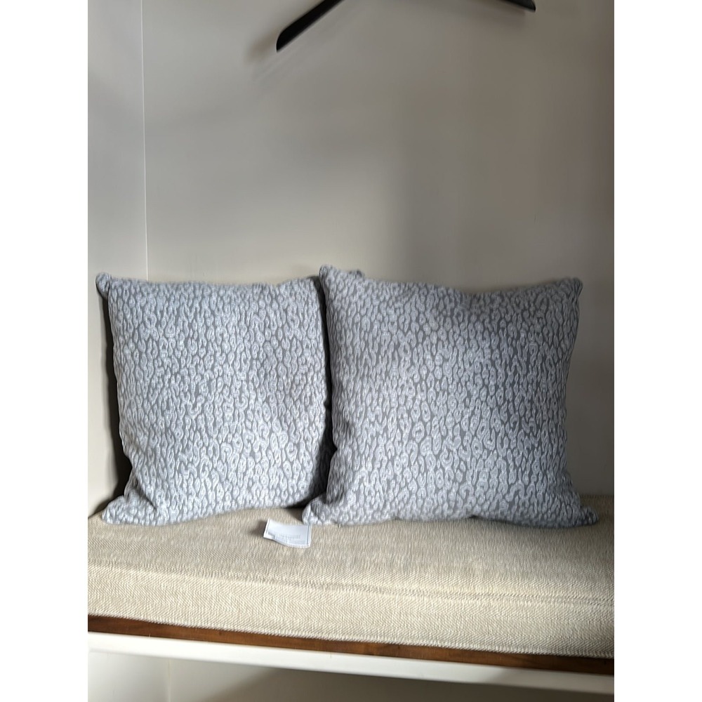 Sherry Kline‎ Gray Cheetah Pillow Set New